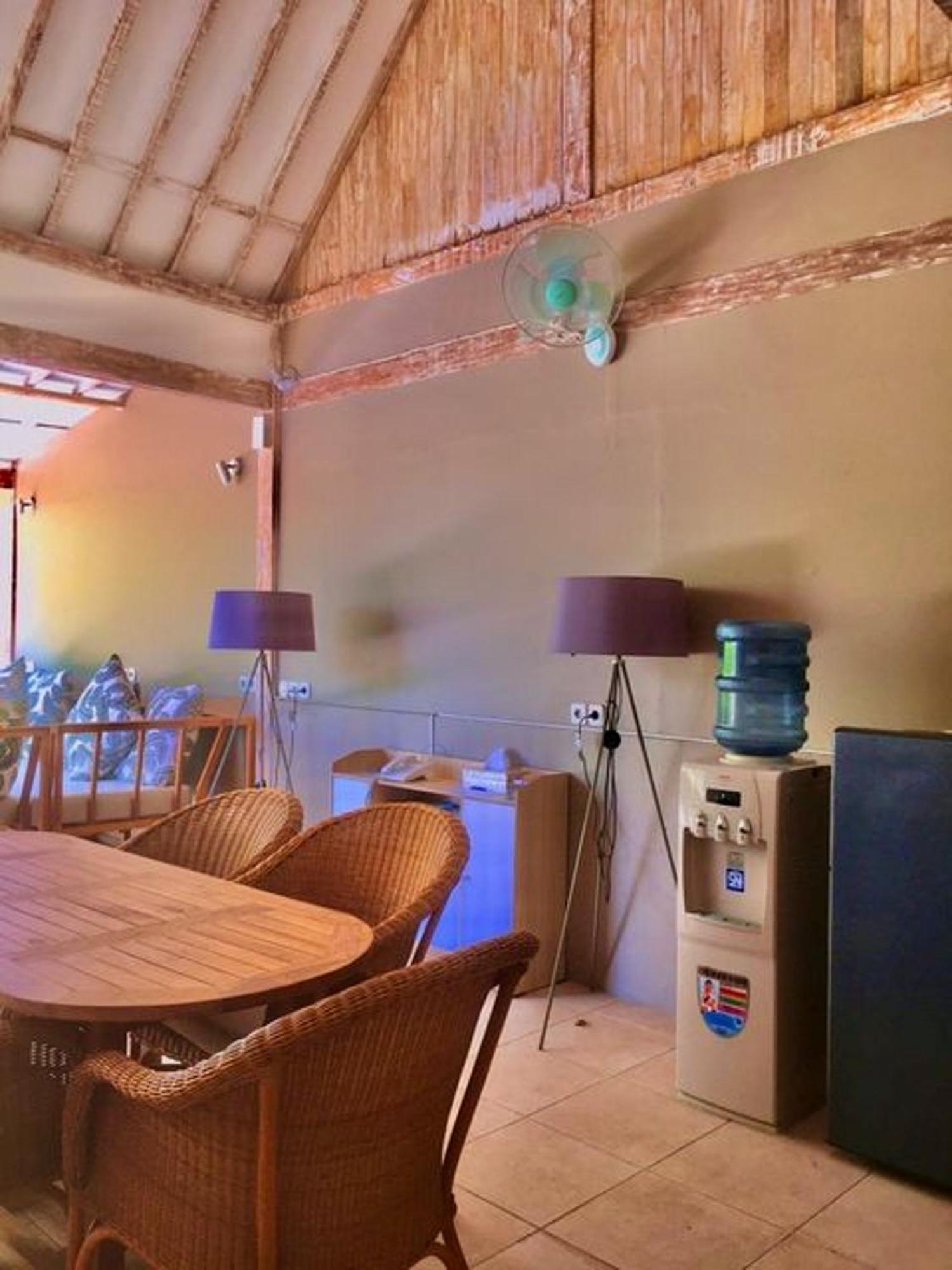 Gilizen Resort - Private Pool Villas Gili Islands Room photo